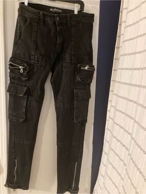 Black Valabasas Cargo Jeans for Men